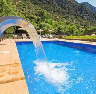 Piscina del Hotel Castellarnau