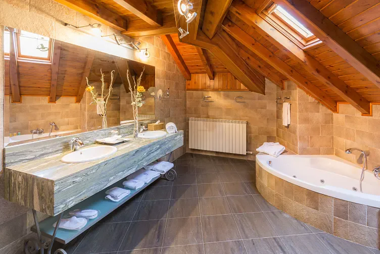 Chambre Suite Junior à l'Hotel Castellarnau