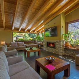 Living room of the Hotel Castellarnau